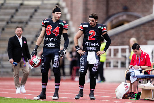 Carlstad Crusaders Jacob Dahre och Philip Juhlin deppar