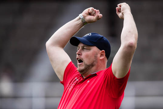 Stockholm Mean Machines tränare Fredrik Pilbäck reagerar