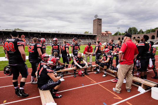 Carlstad Crusaders spelare deppar på avbytarbänken