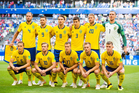 Andreas Granqvist (2nd row), Marcus Berg, Albin Ekdal,