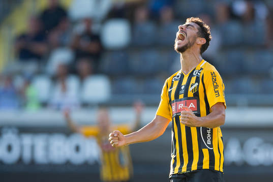 Häckens Daleho Irandust jublar