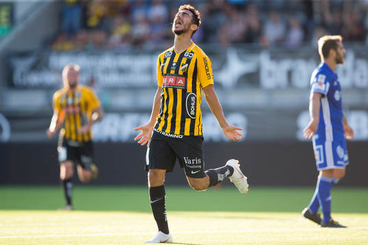 Häckens Daleho Irandust jublar