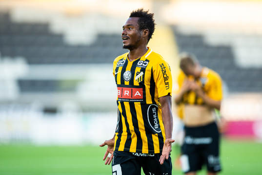 Häckens Nasiru Mohammed jublar