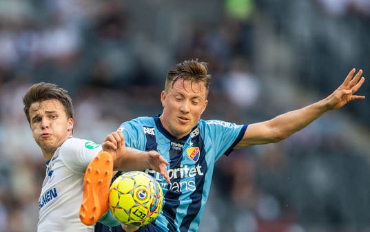 Norrköpings Simon Skrabb och Djurgårdens Fredrik Ulvestad