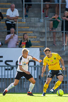 Örebros Brendan Hines-Ike och Elfsborgs Stefan Ishizaki