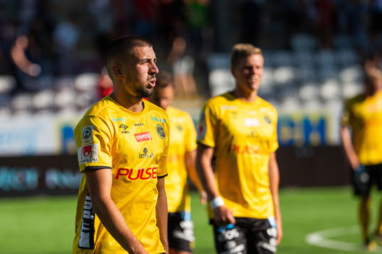 Elfsborgs Ibrahim Dresevic och Joakim Nilsson deppar