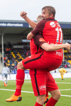 Peter Orry Larsen and Steffen Lie Skålevik of Brann