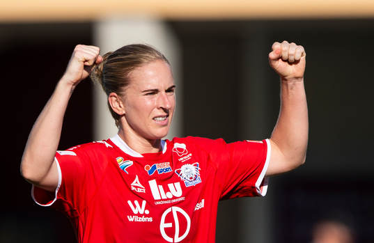 Linköpings Natasha Dowie jublar