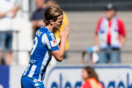 IFK Göteborgs August Erlingmark deppar