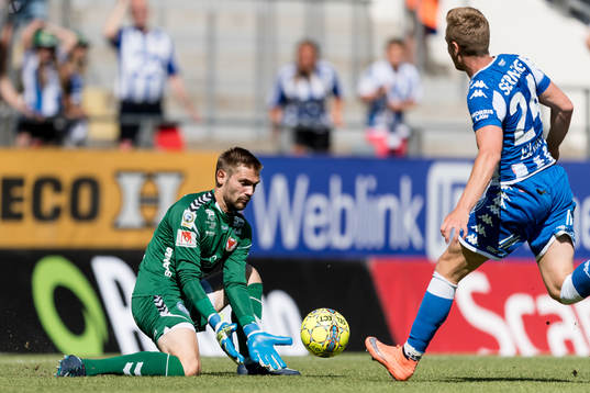 Kalmars målvakt Lucas Hägg-Johansson