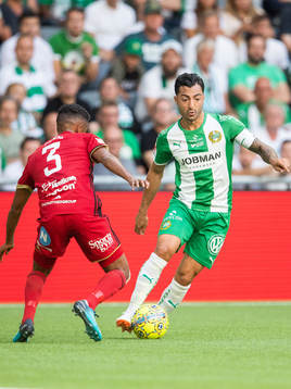 Östersunds Tesfaldet Tekie och Hammarbys Jiloan Hamad