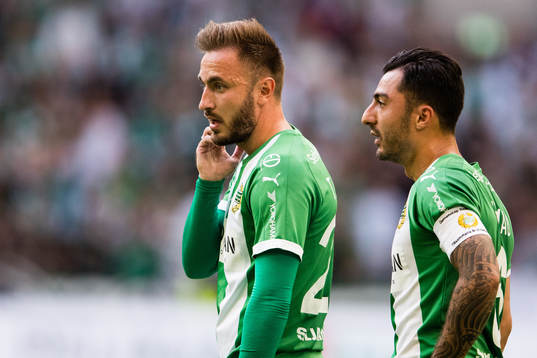 Hammarbys Muamer Tankovic och Jiloan Hamad deppar