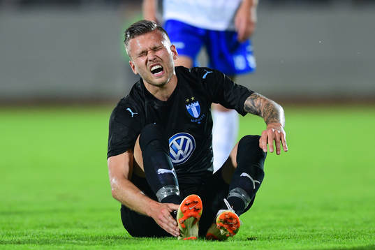 Arnór Ingvi Traustason of Malmö FF reacts