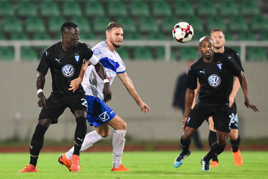 Bonke Innocent and Fouad Bachirou of Malmö FF
