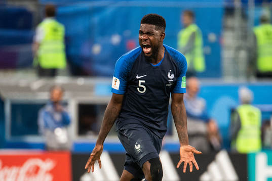 Samuel Umtiti of France celebrate