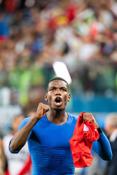 Paul Pogba of France celebrate