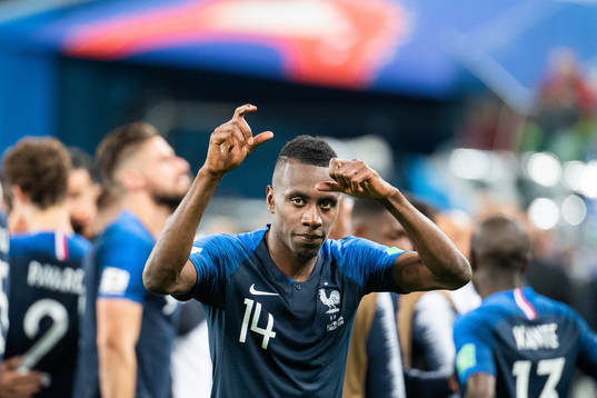 Blaise Matuidi of France celebrate