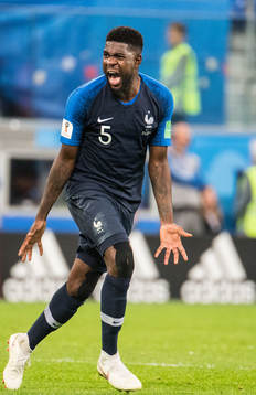 Samuel Umtiti of France celebrates
