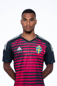 Lamin Sarr , målvakt i P17-landslaget