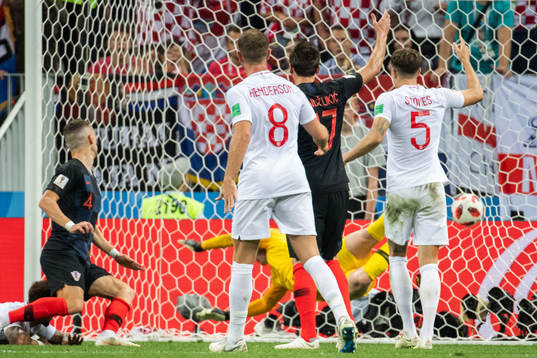 Ivan Perisic of Croatia (left) scores 1-1