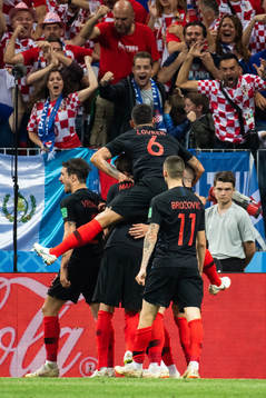 Ivan Perisic of Croatia (right) celebrate with team mates