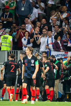 Mario Mandzukic of Croatia celebrate with team mates