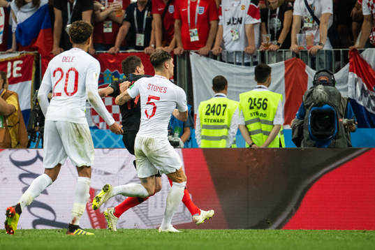 Mario Mandzukic of Croatia scores 2-1 in extra time