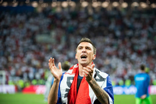 Mario Mandzukic of Croatia celebrate