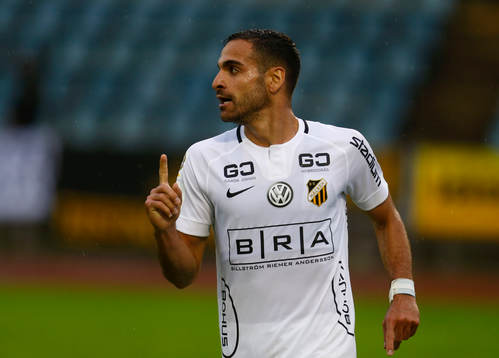 Häckens Mervan Celik celebrates
