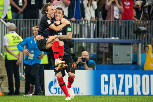 Luka Modric and Mario Mandzukic celebrates
