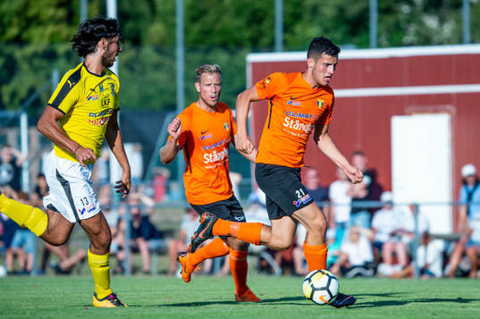 Bläddra bland fler bilder av Fotboll, Division 1 Södra, Torn - Lund