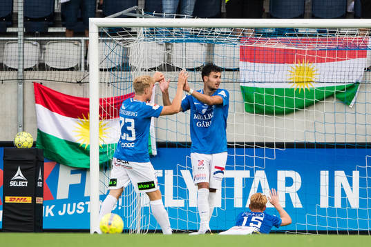 Trelleborgs Freddie Brorsson och Deniz Hümmet jublar