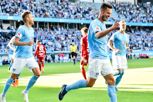 Malmö FFs Markus Rosenberg jublar