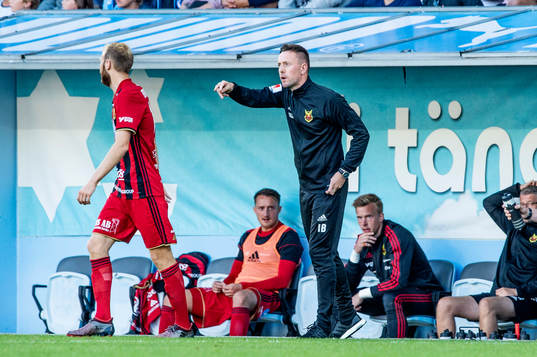 Östersunds tränare Ian Burchnall