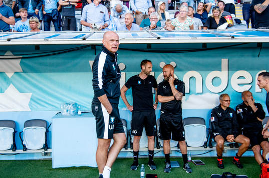 Malmö FFs tränare Uwe Rösler innan fotbollsmatchen i