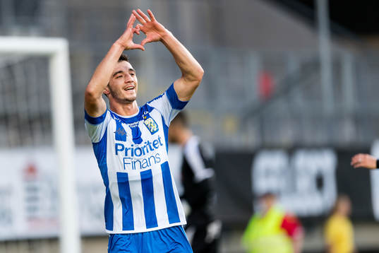 IFK Göteborgs Giorgi Kharaishvili jublar