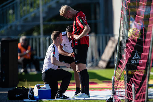 Brommapojkarnas Ludvig Öhman Silwerfeldt har skadat sig