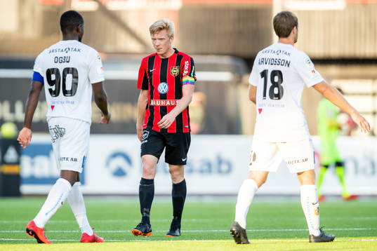 Brommapojkarnas Gustav Sandberg Magnusson deppar