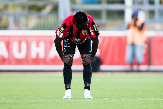 Brommapojkarnas David Ochieng deppar