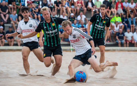 Gais Futsals Viktor Byström och Nordsjö IF Fotbolls Emil