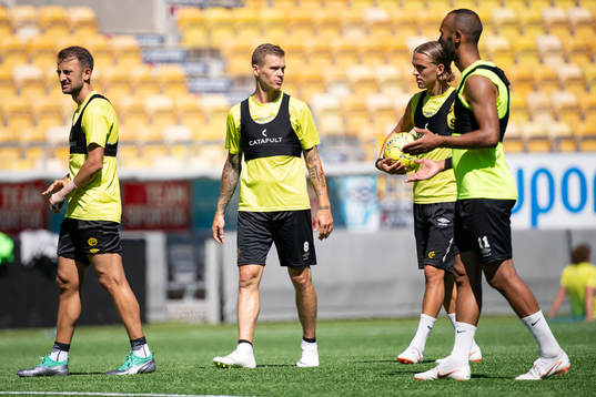 Robert Gojani, Samuel Holmén, Jesper Karlsson och Issam