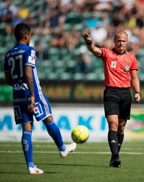 Domare Patrik Eriksson
