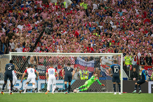 Antoine Griezmann of France acores 2-1