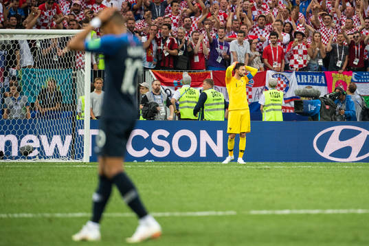 goalkeeper Hugo Lloris of France looks dejected