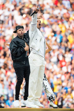 Will Smith (right) at the closing ceremony prior to the