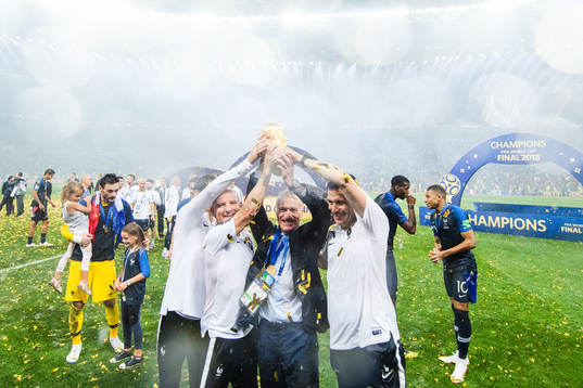 Head coach Didier Deschamps of France with team mates