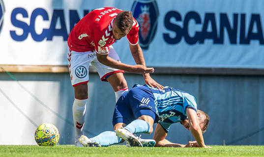 Kalmars Mikael Dyrestam och Djurgårdens Jonathan Ring