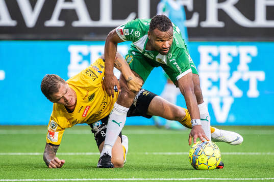 Elfsborgs Samuel Holmén och Hammarbys Serge-Junior
