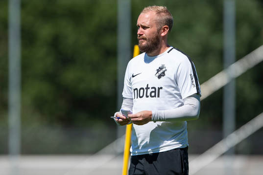 s assisterande tränare Patric Jildefalk