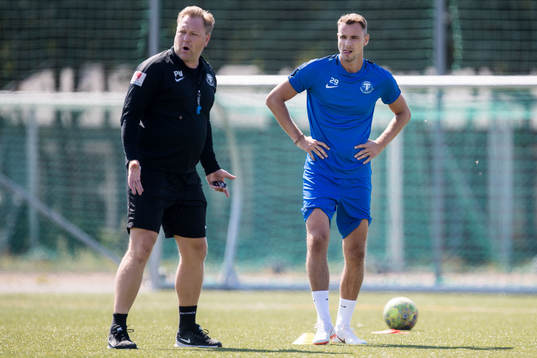 Trelleborgs tränare Patrick Winqvist och Jasmin Sudic